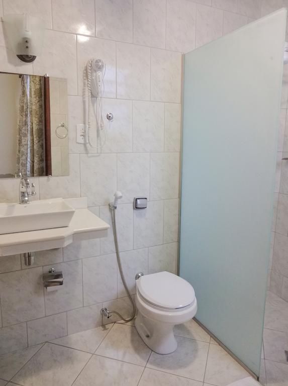 Hotel Colonial De לורנה מראה חיצוני תמונה